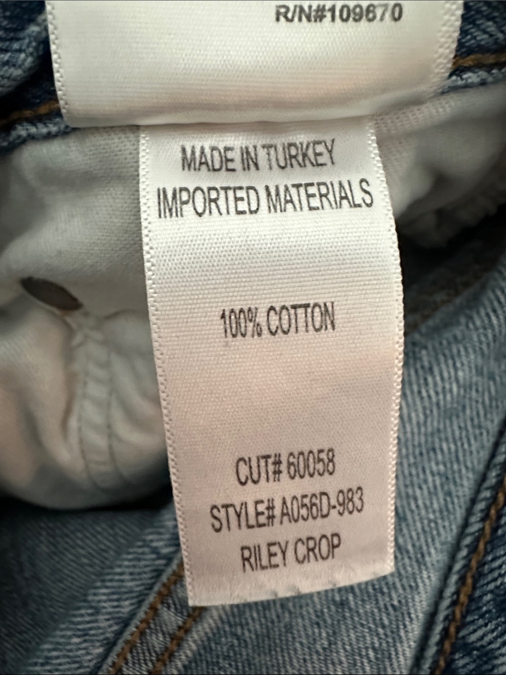 Agolde Riley Crop Jeans - Picture 5 of 5